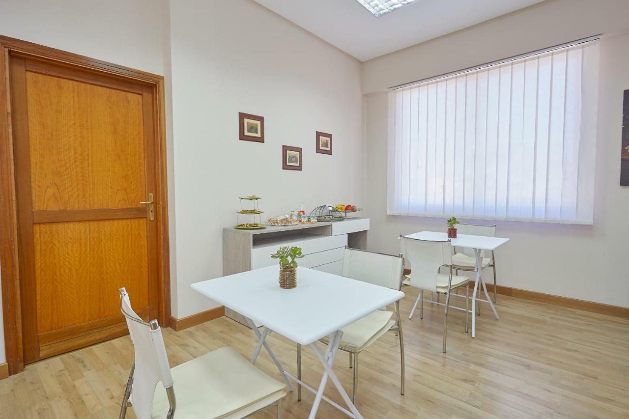Sturzo 44 Bed & Breakfast Palermo Exterior foto
