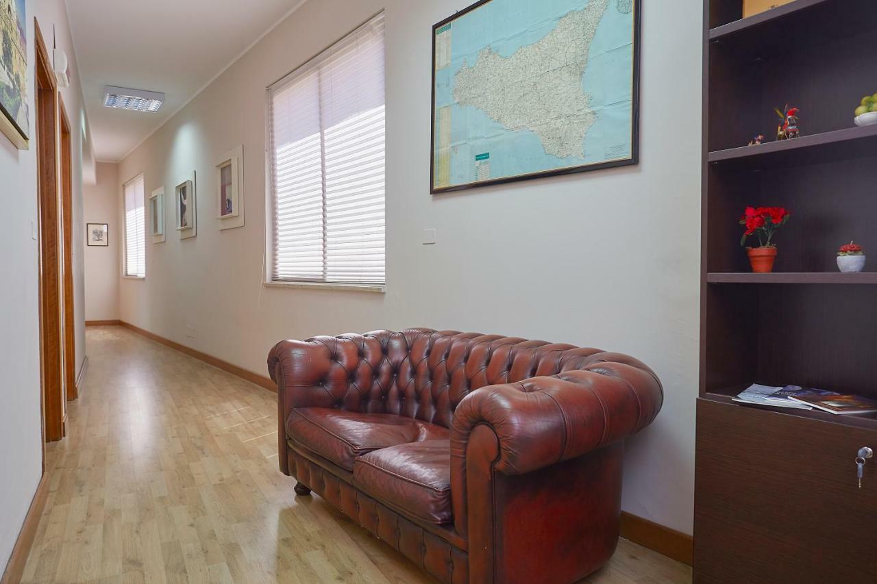 Sturzo 44 Bed & Breakfast Palermo Exterior foto